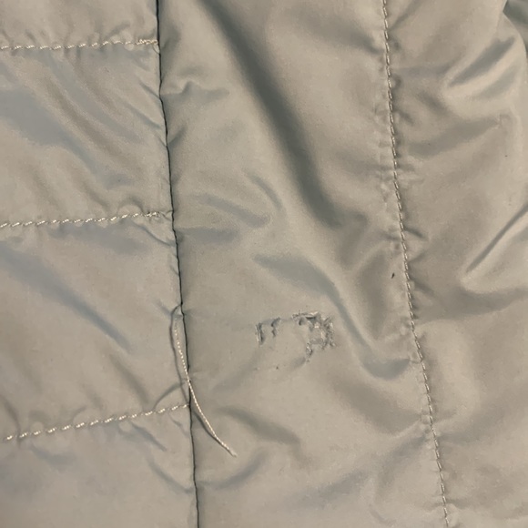 Girls North Face Reversible jacket size XL 18 - Picture 9 of 10